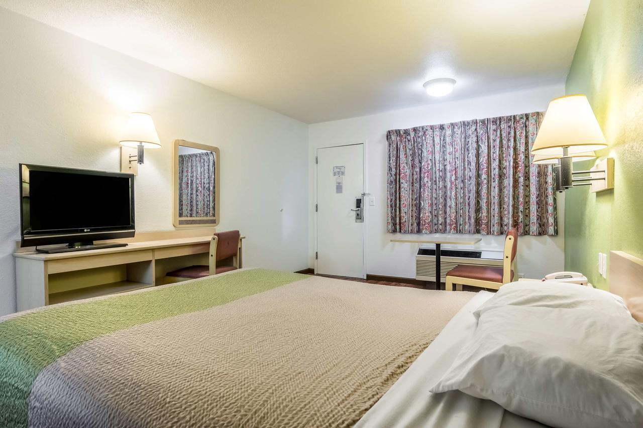 Motel 6 Chattanooga East Exteriér fotografie