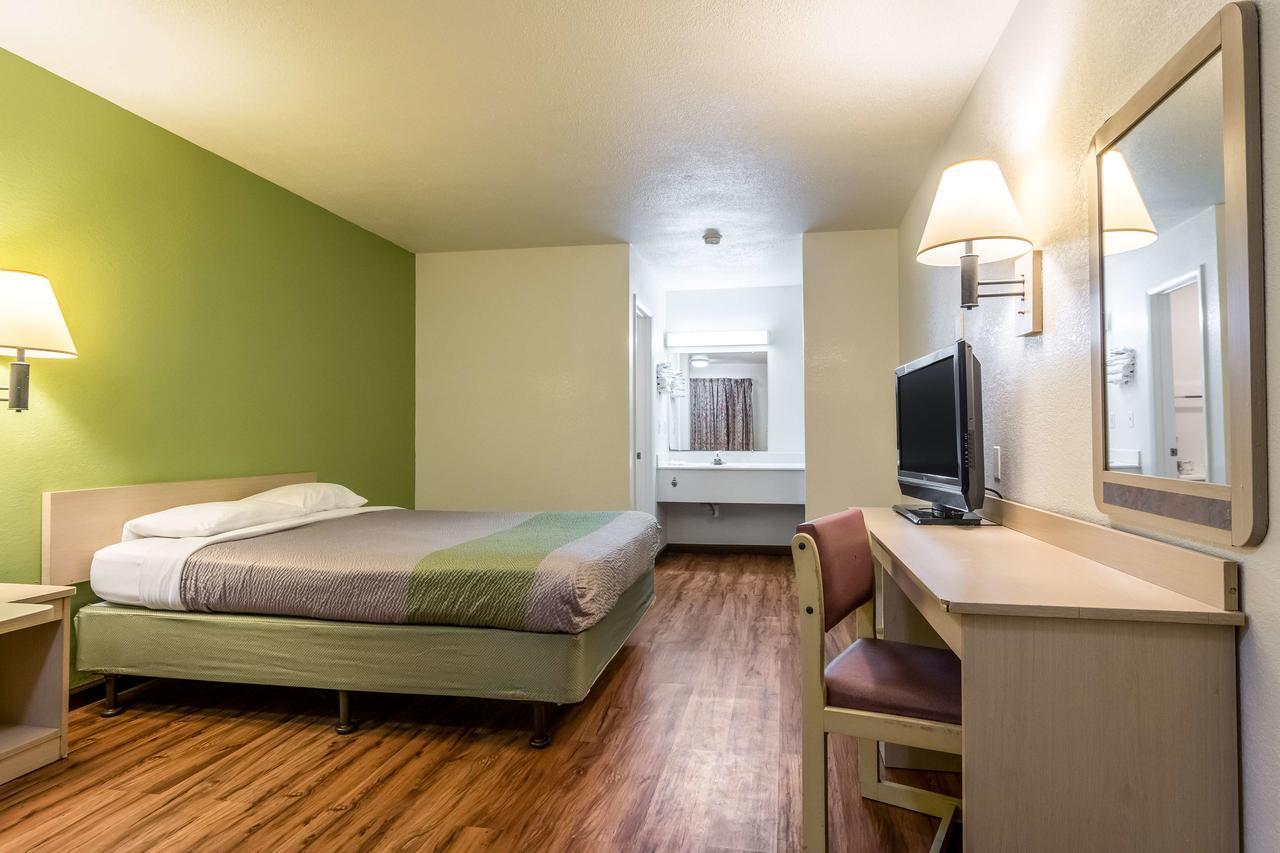 Motel 6 Chattanooga East Exteriér fotografie