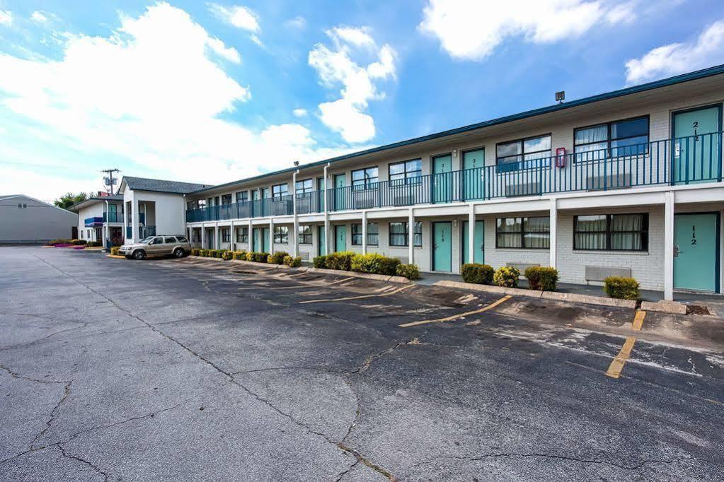 Motel 6 Chattanooga East Exteriér fotografie